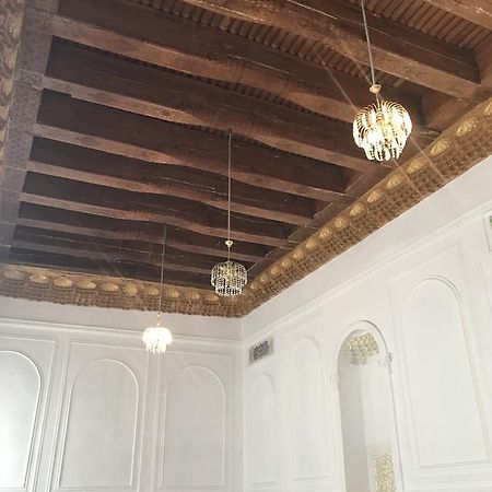 Diyor Hostel Bukhara Exterior foto